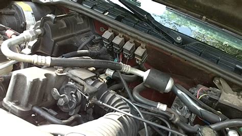 2001 Chevrolet Pickup engine