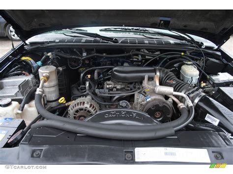 2001 Chevrolet Sonoma engine