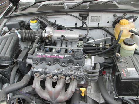 2001 Daewoo Lanos engine