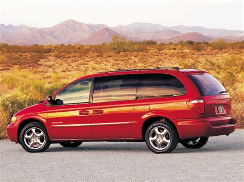 2001 Dodge Grand caravan photo