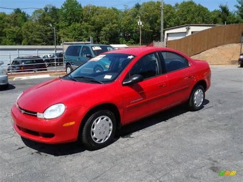 2001 Dodge Neon photo