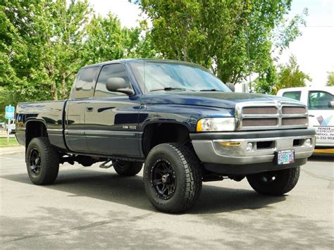 2001 Dodge Ram 1500 photo