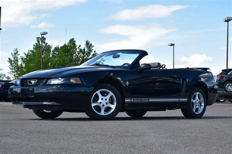 2001 Ford Mustang convertible engine