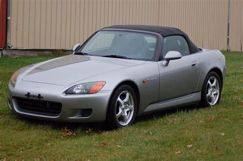 2001 Honda S2000 photo