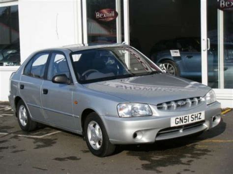 2001 Hyundai Excel photo