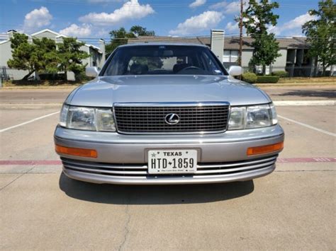 2001 Lexus Ls400 photo