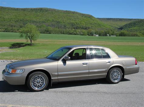 2001 Mercury Grand marquis