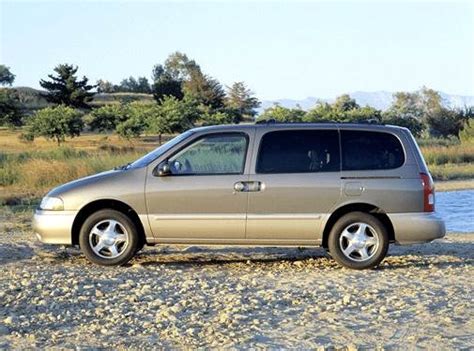 2001 Nissan Quest photo