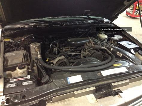 2001 Oldsmobile Bravada engine