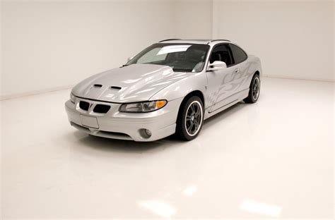 2001 Pontiac Grand prix photo