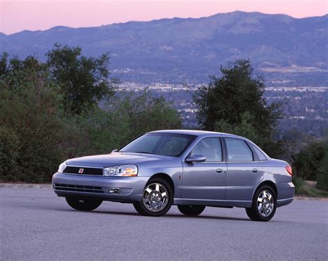 2001 Saturn Ls photo