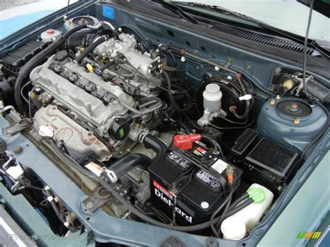 2001 Suzuki Esteem engine