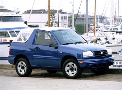 2001 Suzuki Vitara photo