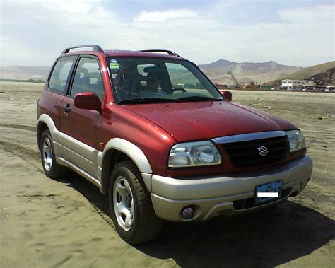 2001 Suzuki Vitara photo