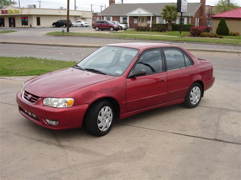 2001 Toyota Corolla photo