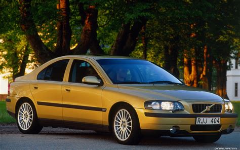 2001 Volvo S60 photo