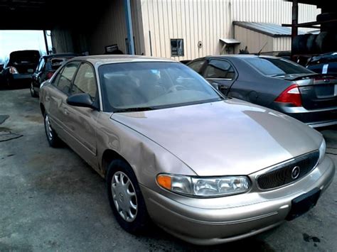 2002 Buick Century photo