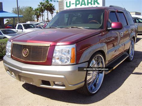 2002 Cadillac Cadillac truck