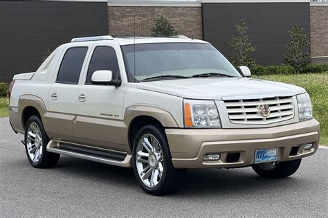 2002 Cadillac Escalade ext 1500 photo