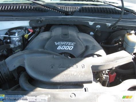 2002 Chevrolet Denali engine