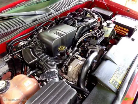 2002 Chevrolet Explorer engine