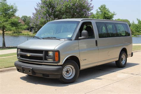 2002 Chevrolet Express