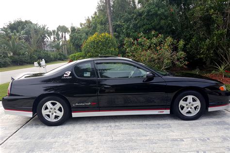 2002 Chevrolet Monte carlo photo