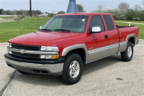 2002 Chevrolet Silverado 1500 photo