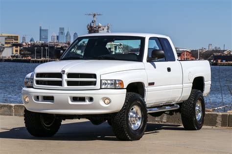 2002 Dodge Ram pickup