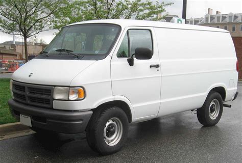 2002 Dodge Ram van photo