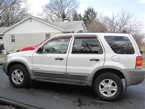 2002 Ford Escape