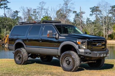 2002 Ford Excursion