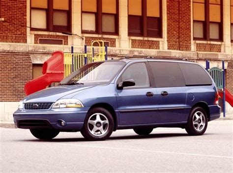 2002 Ford Windstar photo