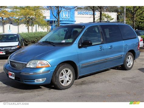 2002 Ford Windstar photo