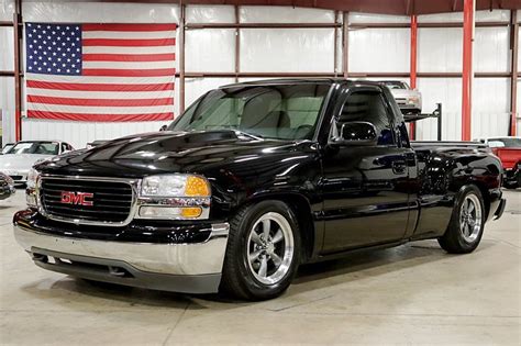 2002 Gmc Gmc truck photo