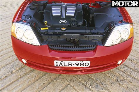 2002 Hyundai Tiburon engine