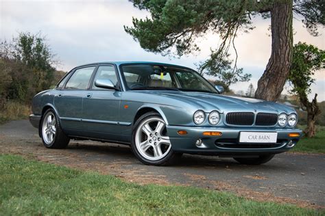 2002 Jaguar Xj8 photo