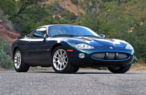 2002 Jaguar Xkr photo