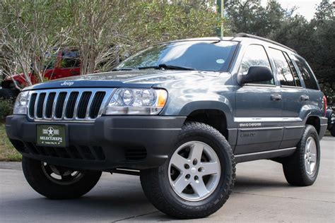 2002 Jeep Laredo