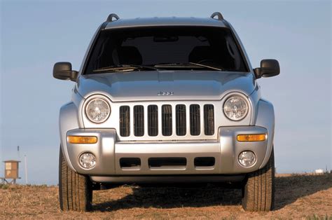 2002 Jeep Liberty photo