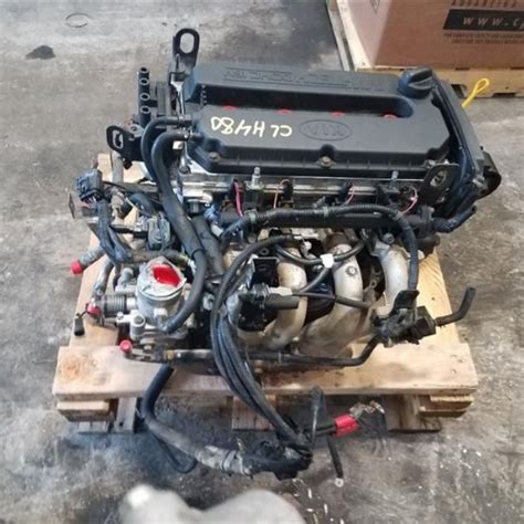 2002 Kia Rio cinco engine