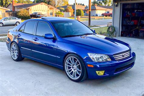 2002 Lexus Is 300 photo