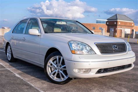 2002 Lexus Ls photo