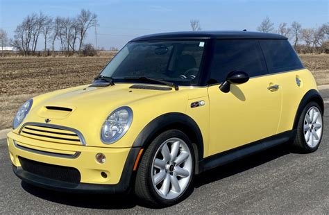 2002 Mini Cooper photo