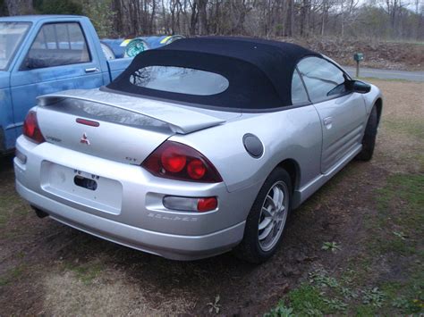 2002 Mitsubishi Spyder engine