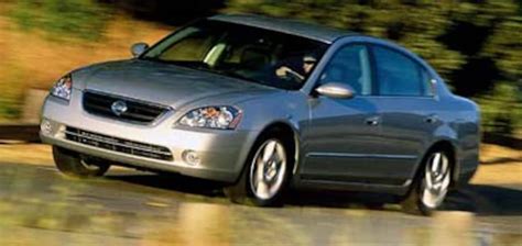 2002 Nissan Altima photo