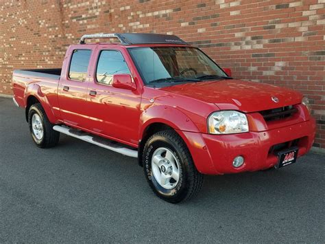 2002 Nissan Crew cab photo