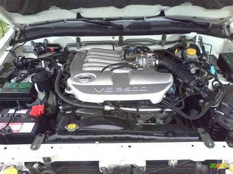 2002 Nissan Pathfinder engine