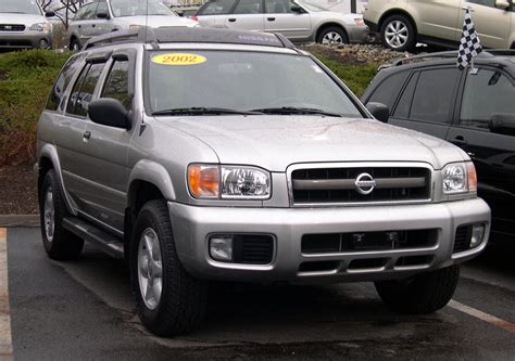 2002 Nissan Pathfinder photo