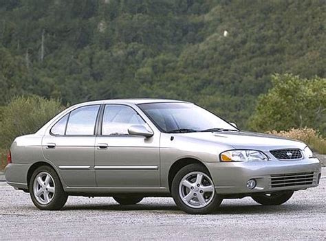 2002 Nissan Sentra photo